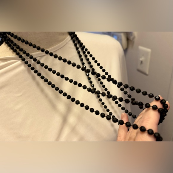 Black faceted bead necklace 90” jewelry - Picture 7 of 10